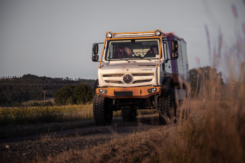 Mercedes Benz Daimler Truck Unimog U4050 Hellgeth